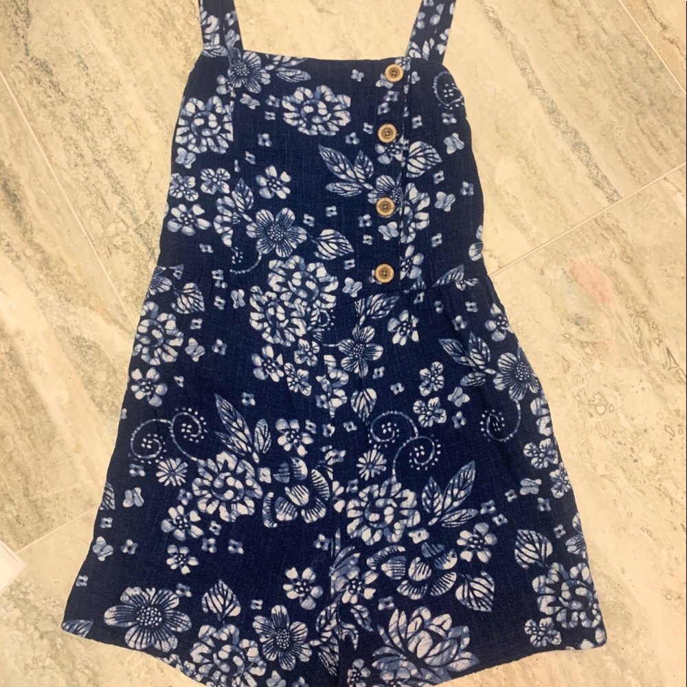 Aeropostale flower romper